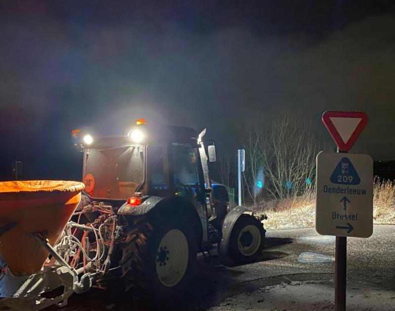 Zout strooien winterwacht